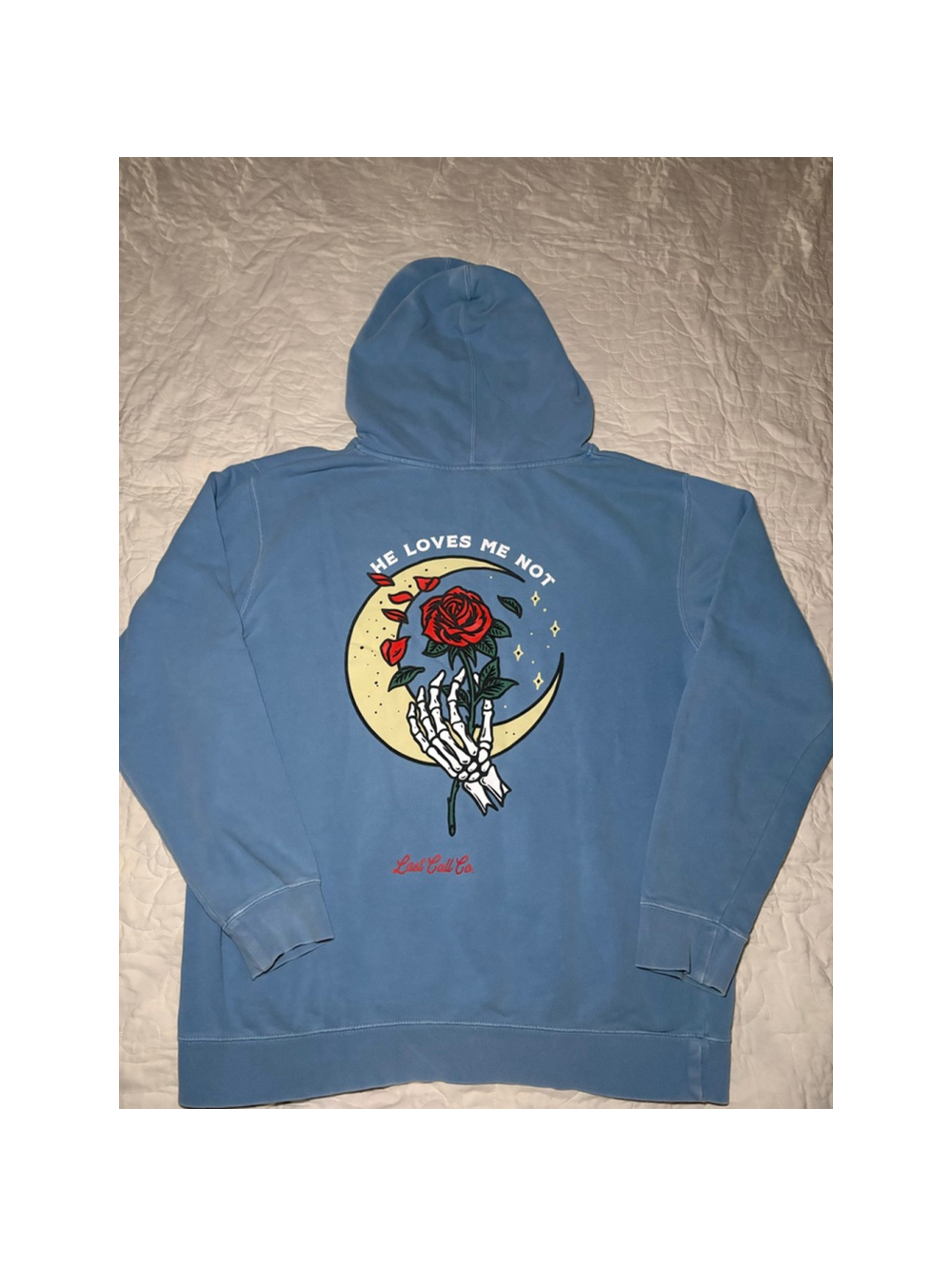 LAST CALL CO. Loves Womens Hoodie "He Loves Me Not" Large Blue Moon Rose